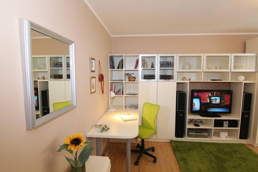 Fast Friend - Cozy Apartment In The Center With Private Garage Rijeka Dış mekan fotoğraf
