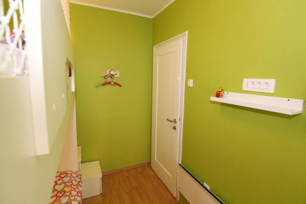 Fast Friend - Cozy Apartment In The Center With Private Garage Rijeka Dış mekan fotoğraf